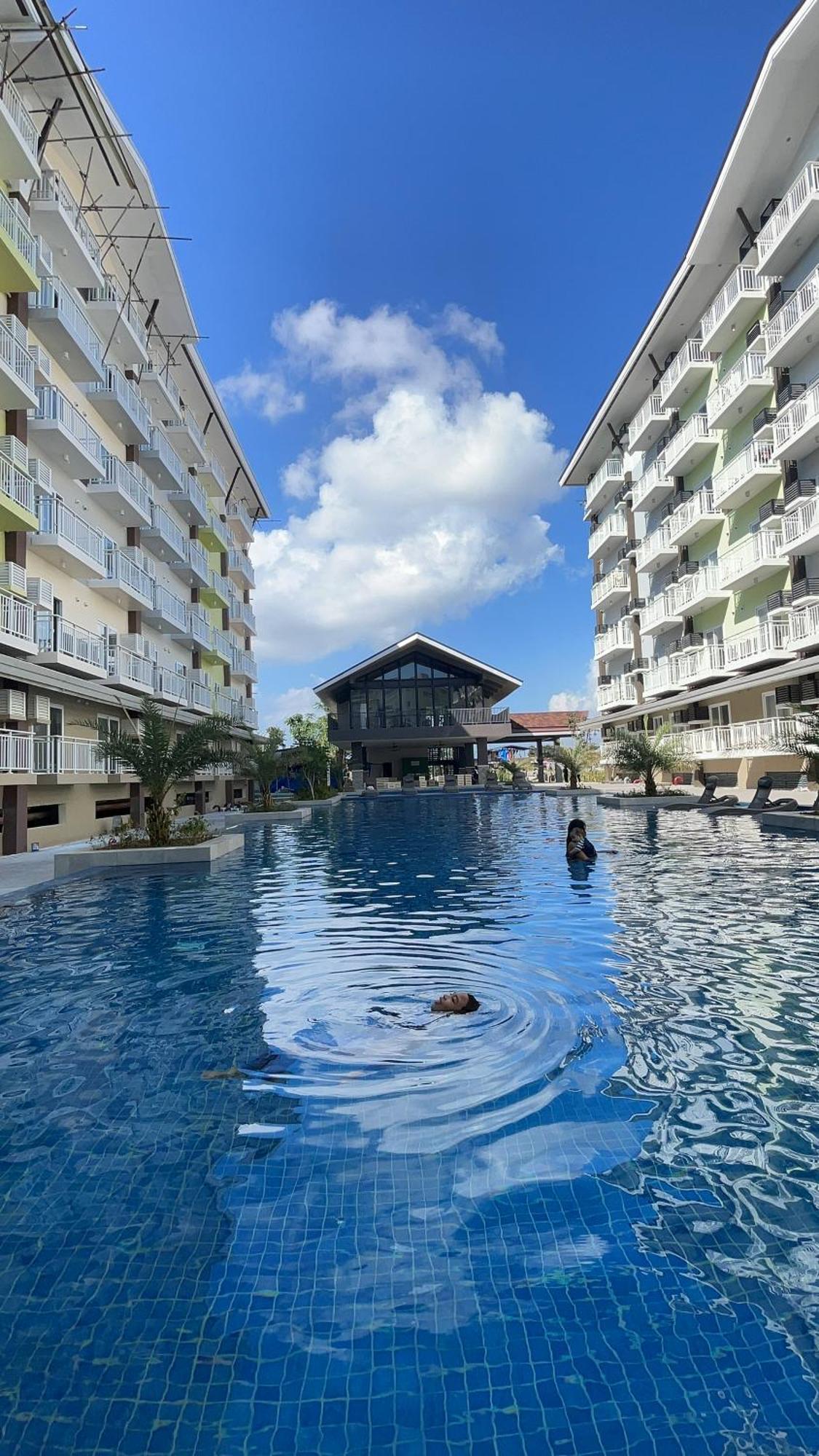 Seaview Amani Grand Resort Residences 3-5Mins From Airport มักตัน ภายนอก รูปภาพ